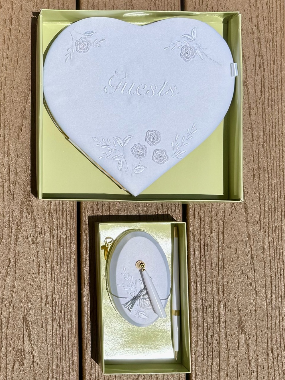 🆕GUEST REGISTRATION SPECIAL EVENT 2 PIECE SET BOOK, FANCY PEN & PEN HOLDER